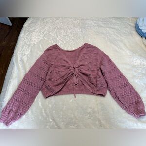 Hollister size XL cropped sweater